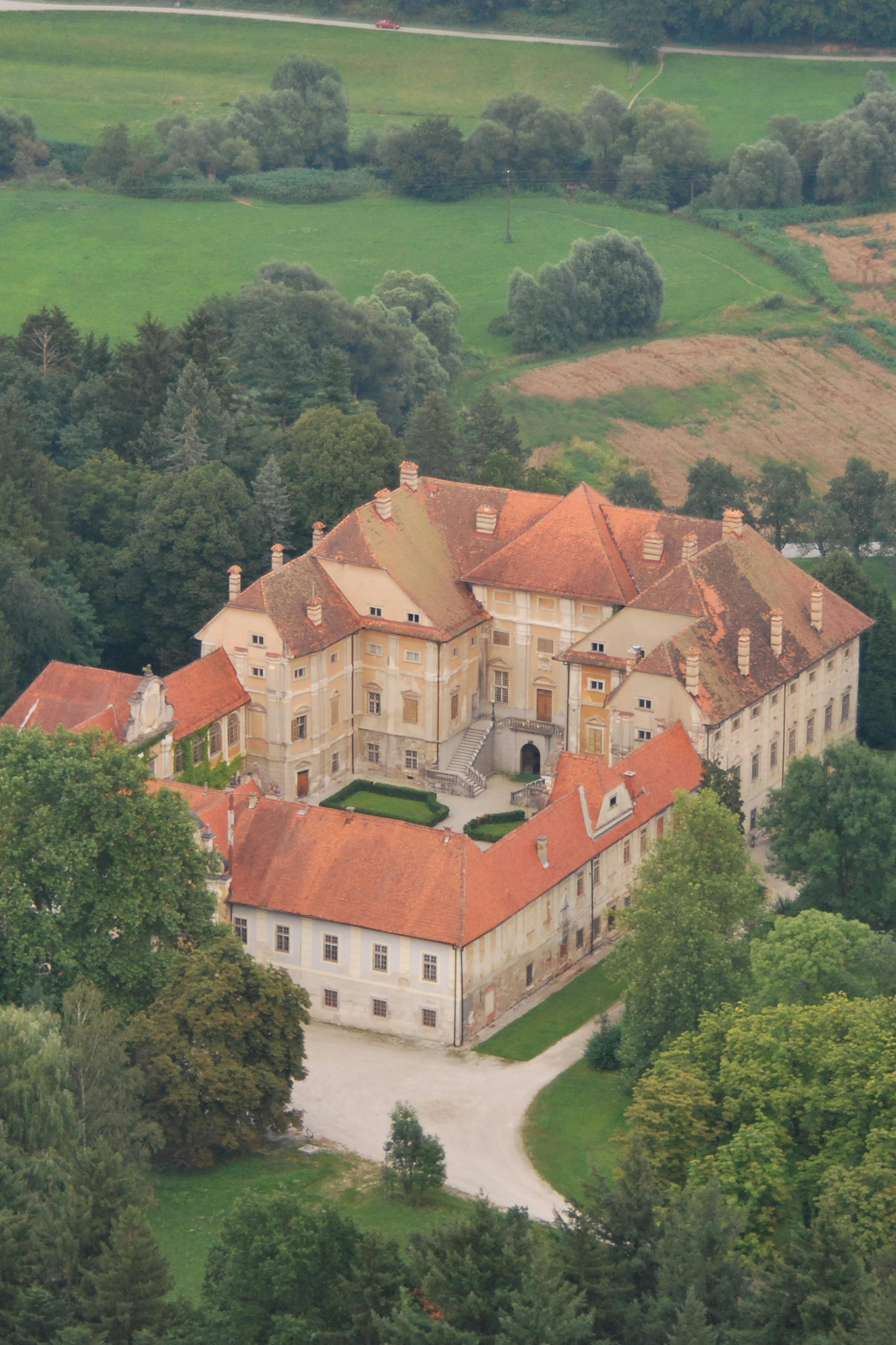 Štatenberg Manor